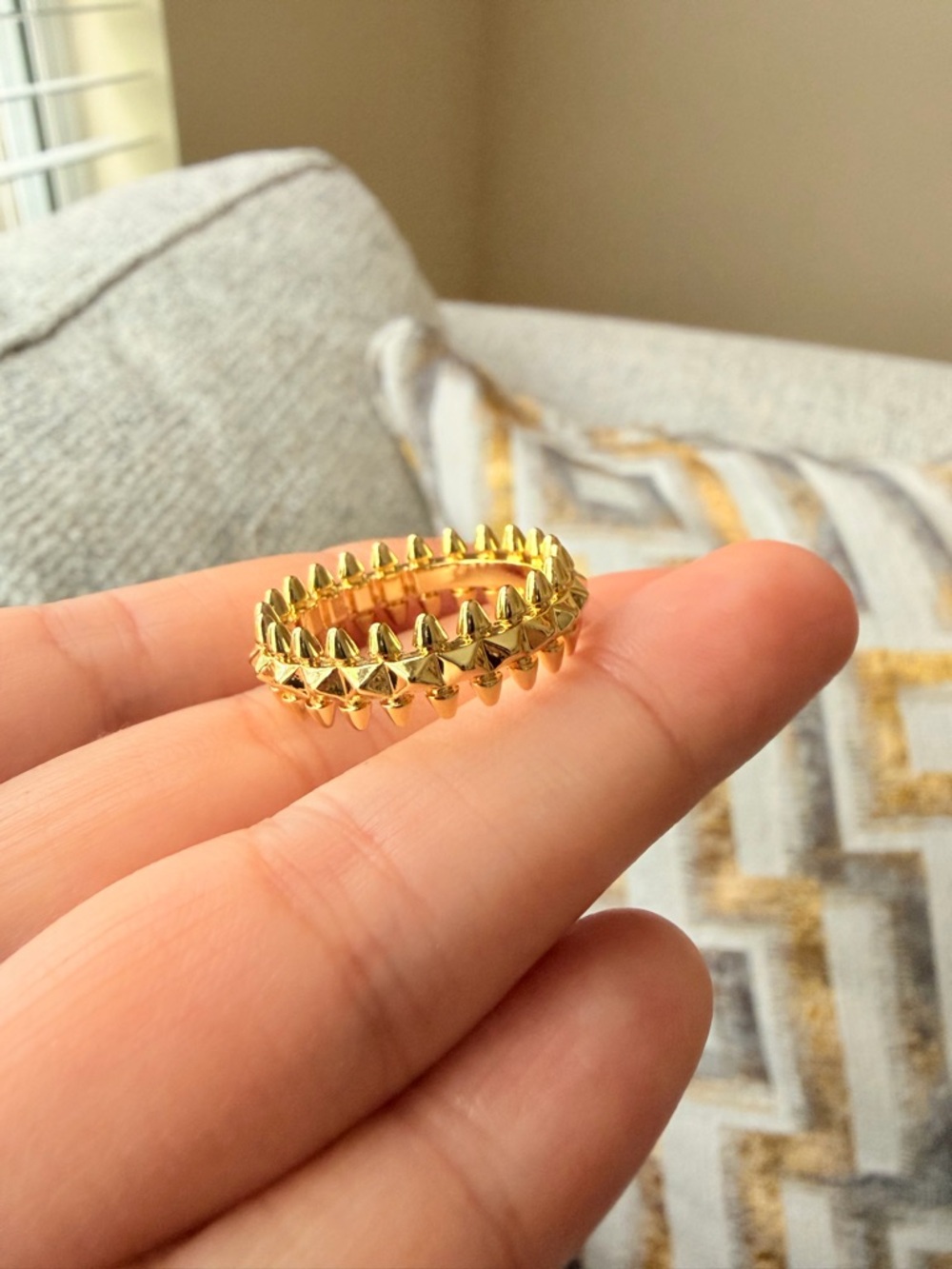 Gold Spike Stackable Ring - Women Jewelry - Picture 4 of 6